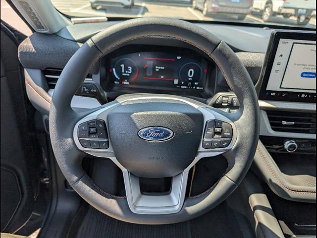 2025 Ford Explorer 