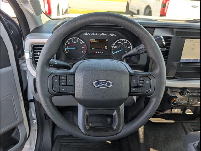 2025 Ford F-350 Super Duty XL