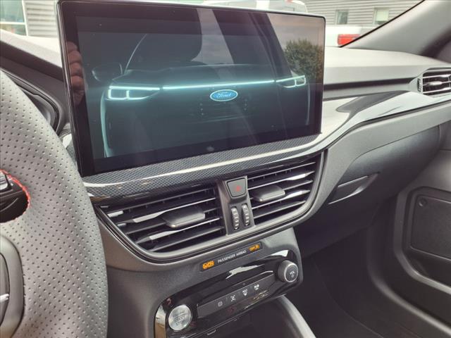 2025 Ford Escape Hybrid 
