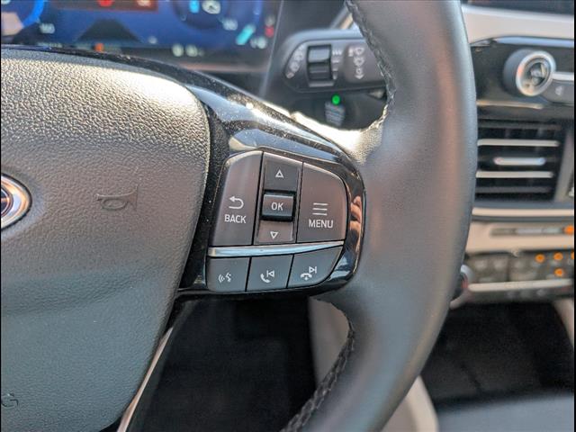 2022 Ford Escape Hybrid SEL