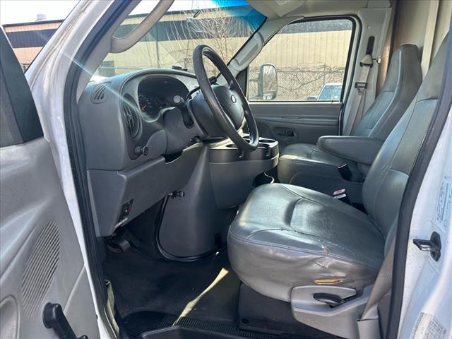 2006 Ford E-Series E-350 SD