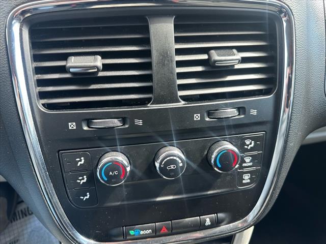 2013 Dodge Grand Caravan SE