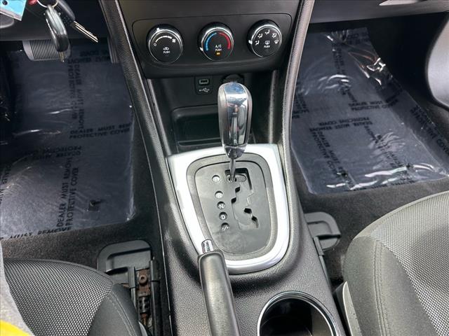 2013 Dodge Avenger SE V6