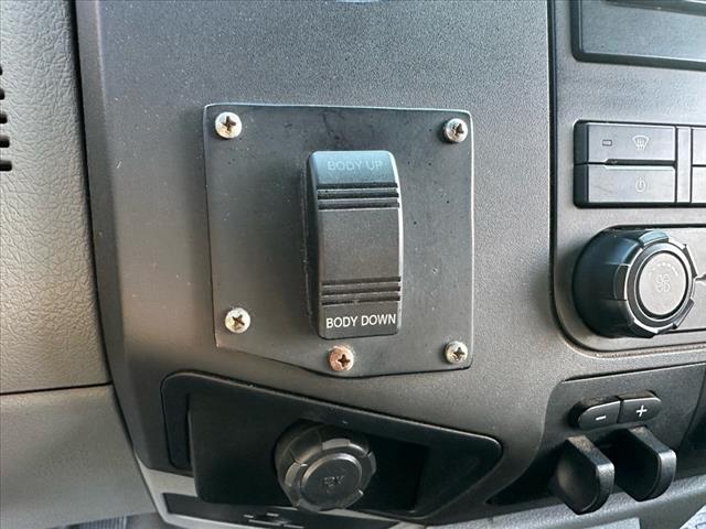 2012 Ford F550 XL