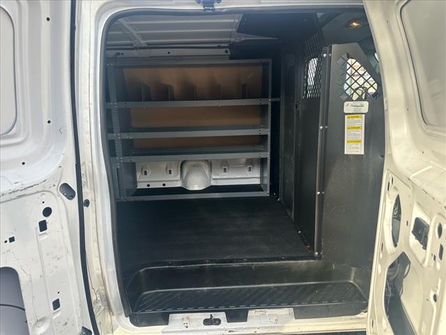 2013 Ford E-Series E-350 SD