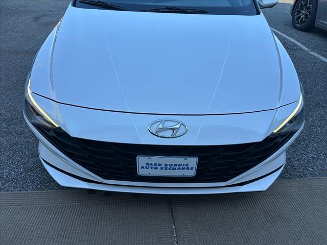 2021 Hyundai ELANTRA SE