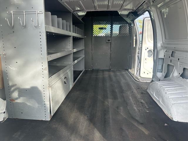 2013 Ford E-Series E-350 SD