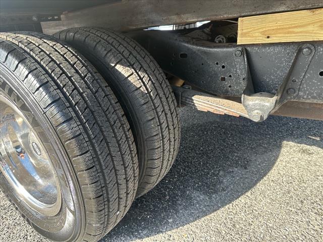 2006 Ford E-Series E-350 SD