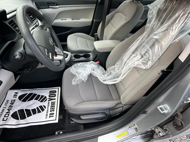 2020 Hyundai ELANTRA SE