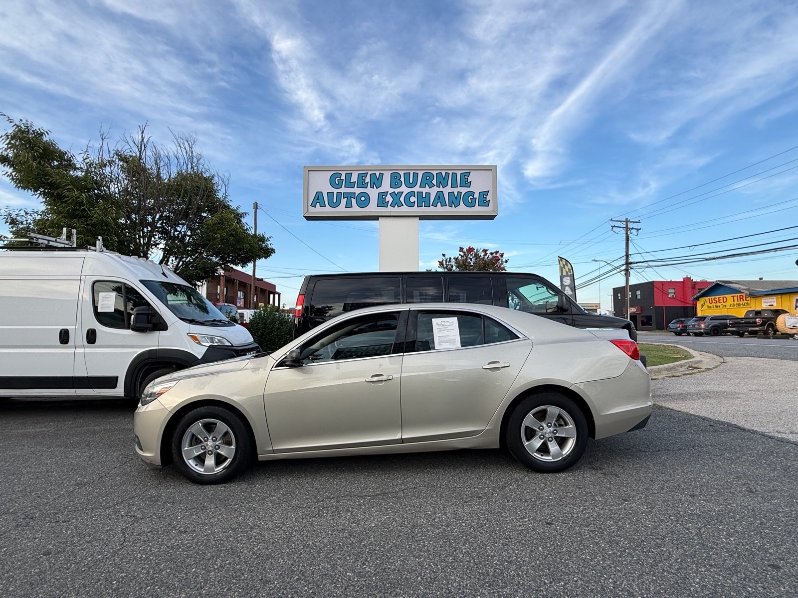 Champagne Silver Metallic (gwt) 2015 Chevrolet Malibu Sedan Front-Wheel Drive 6-Speed Automatic Overdrive