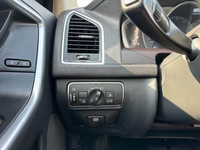 2016 Volvo XC60 T6 Drive-E