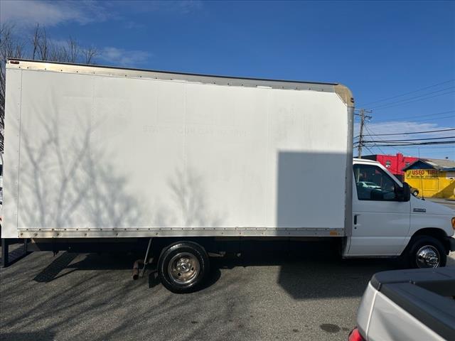 2006 Ford E-Series E-350 SD