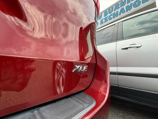 2015 Toyota Sienna XLE Premium 8-Passenger