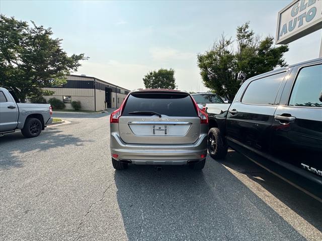 2016 Volvo XC60 T6 Drive-E