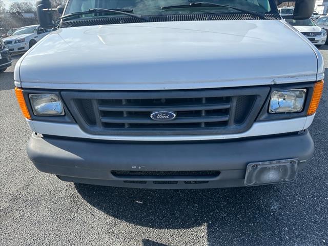 2006 Ford E-Series E-350 SD