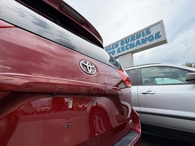 2015 Toyota Sienna XLE Premium 8-Passenger