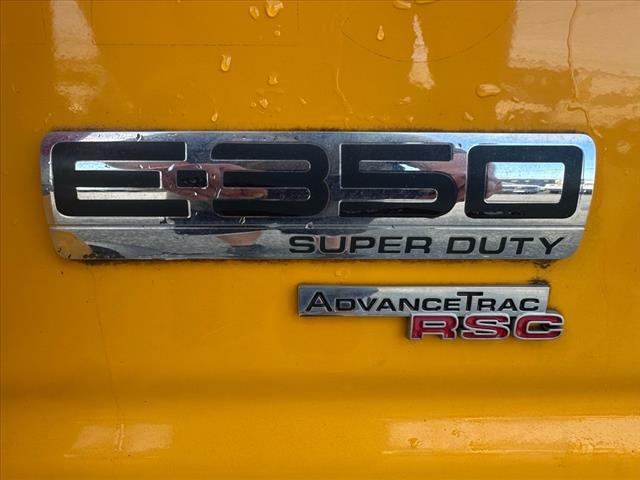 2013 Ford E-Series E-350 SD