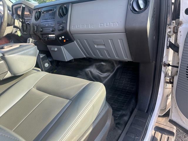 2012 Ford F550 XL