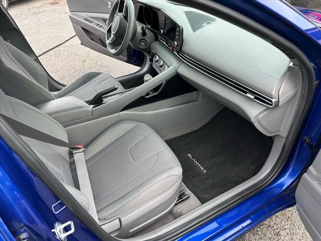 2021 Hyundai ELANTRA SE