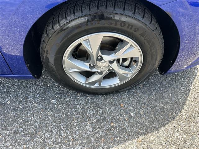 2021 Hyundai ELANTRA SE