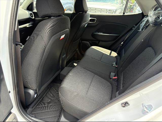 2025 Hyundai VENUE SE