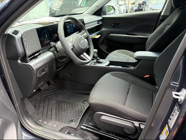 2025 Hyundai KONA SE