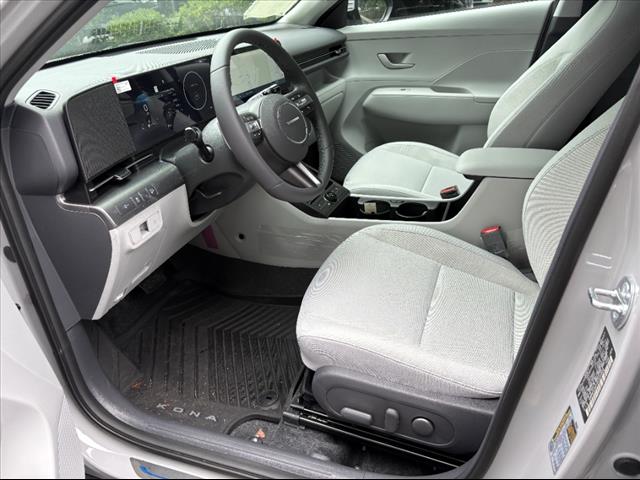 2025 Hyundai KONA SEL Convenience