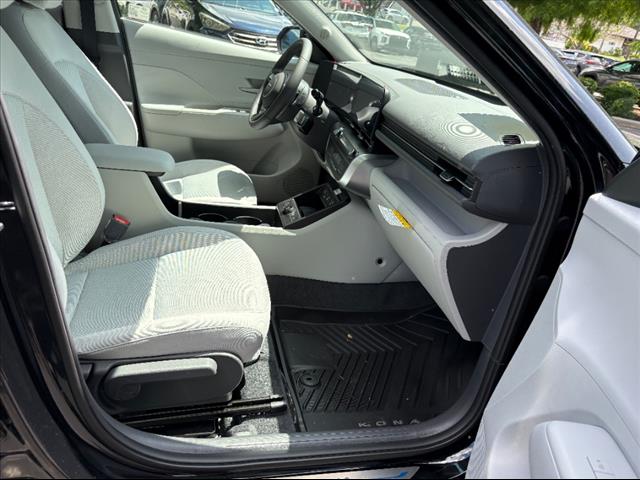 2025 Hyundai KONA SEL Convenience