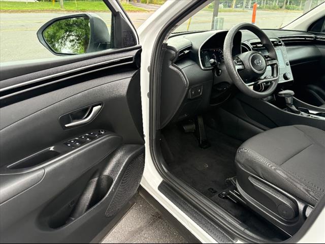 2024 Hyundai TUCSON SE