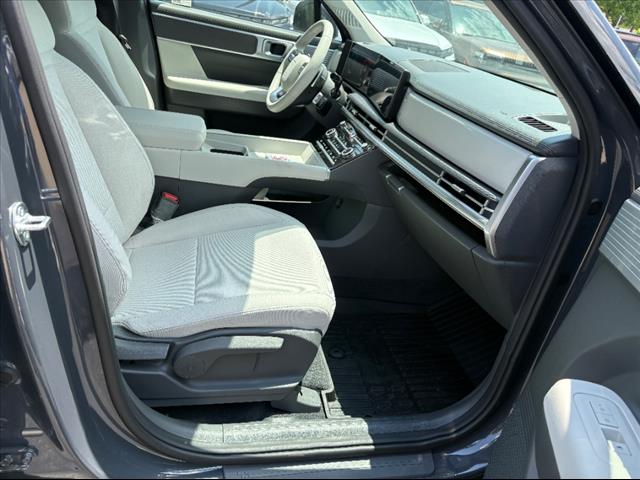 2025 Hyundai SANTA FE SE