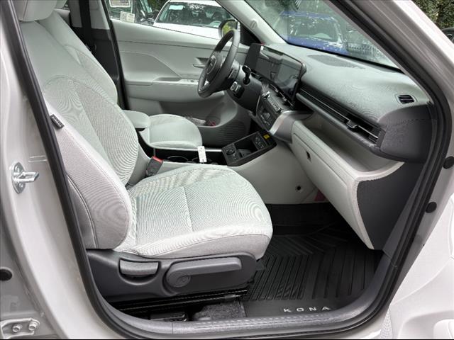 2025 Hyundai KONA SEL Convenience