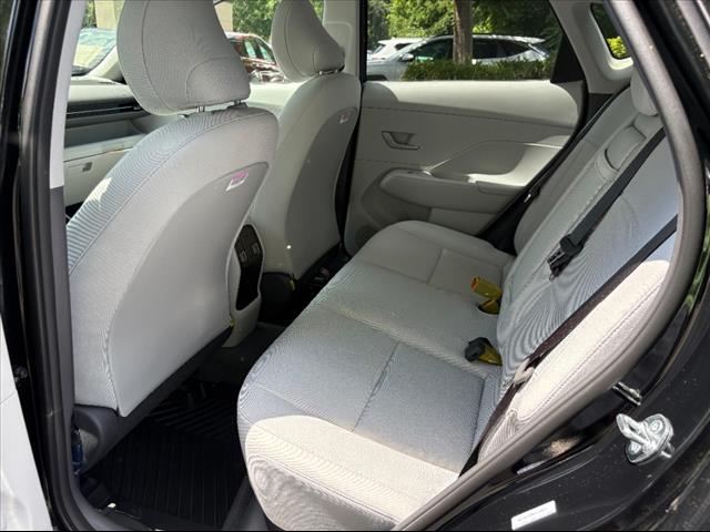 2025 Hyundai KONA SEL Convenience