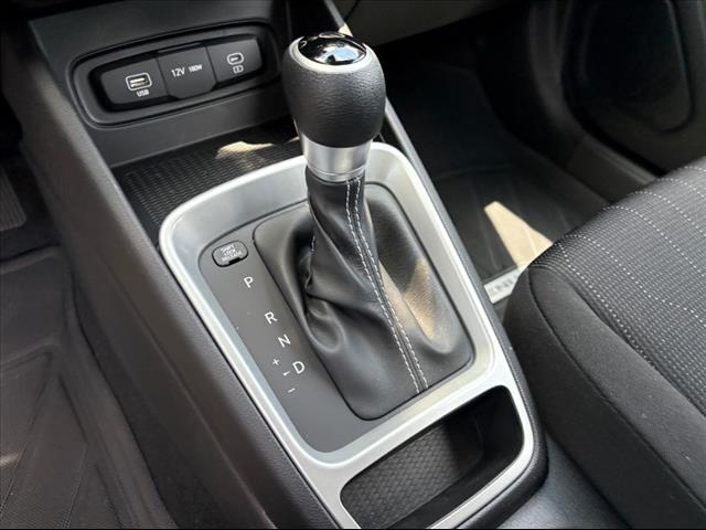 2025 Hyundai VENUE SE