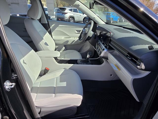 2025 Hyundai KONA SE