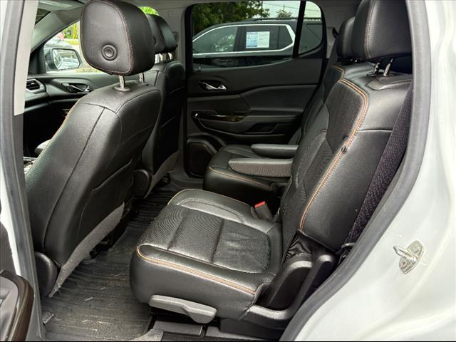 2020 GMC Acadia AT4