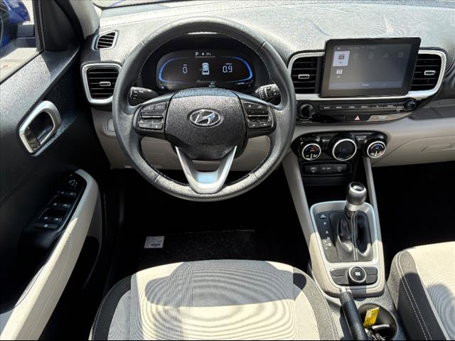 2024 Hyundai VENUE SEL