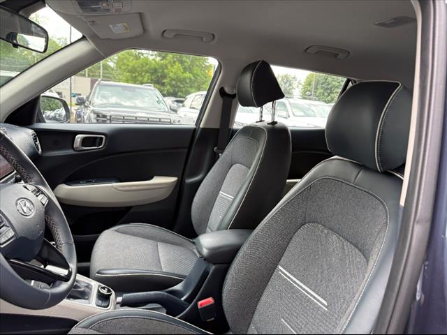 2024 Hyundai VENUE Limited