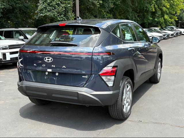 2025 Hyundai KONA SE
