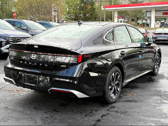 2025 Hyundai SONATA SEL
