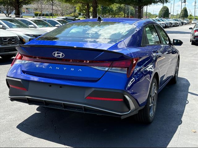 2025 Hyundai ELANTRA SEL Sport