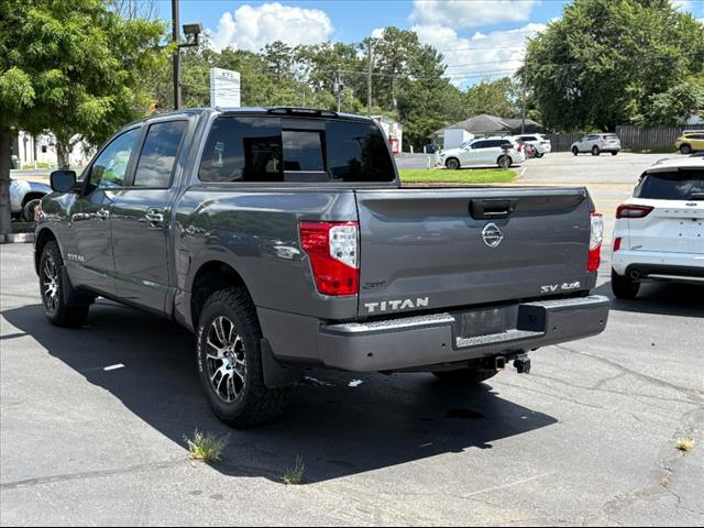 2021 Nissan Titan SV