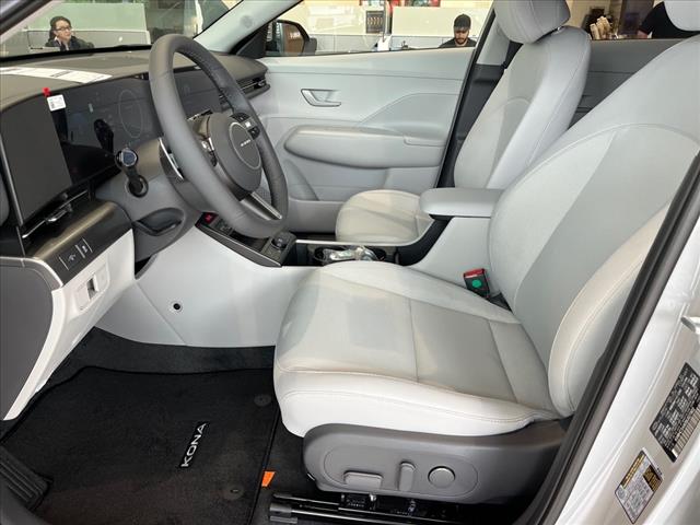 2025 Hyundai KONA Electric SEL