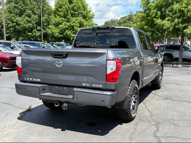 2021 Nissan Titan SV