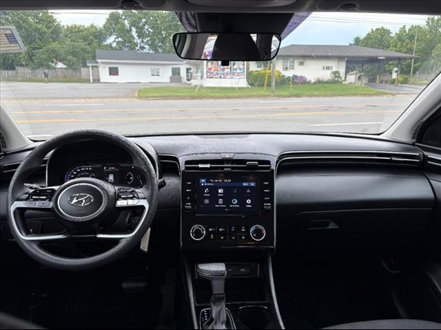 2024 Hyundai TUCSON SE