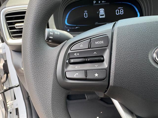 2025 Hyundai VENUE SE