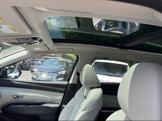 2025 Hyundai TUCSON Hybrid Limited