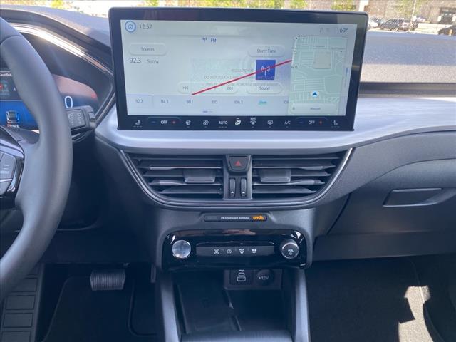2025 Ford Escape Platinum