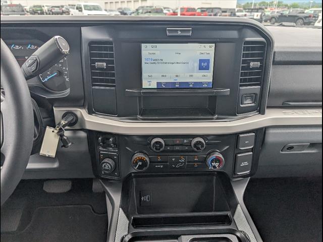 2025 Ford F-350 Super Duty XLT