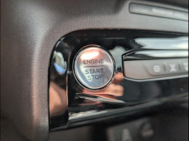 2025 Ford Escape Hybrid ST-Line