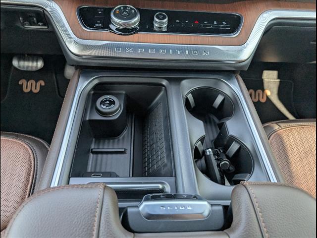 2025 Ford Expedition King Ranch